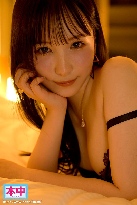 「わたし、もう子どもじゃないから」教師の俺のことを好きすぎて告白してきたが、教師と生徒という関係だったのでフッた元教え子が 大人になって、綺麗になって再告白。大人になった元教え子と朝までホテルで中出ししまくった。 香水じゅん