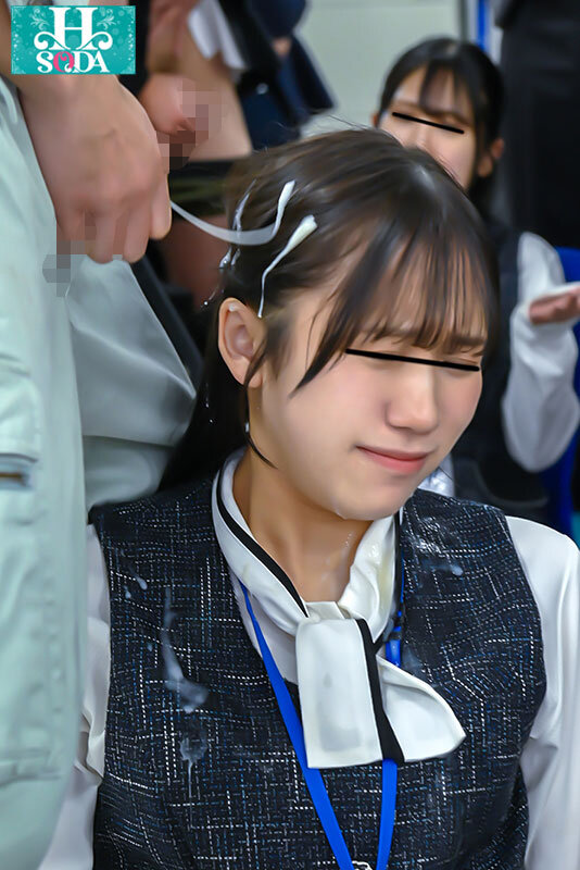 誰にでも定額かけ放題!OL編 仕事中、昼休み、いつでもどこでも社内の女性社員に…ぶっかけまくり! 5枚目