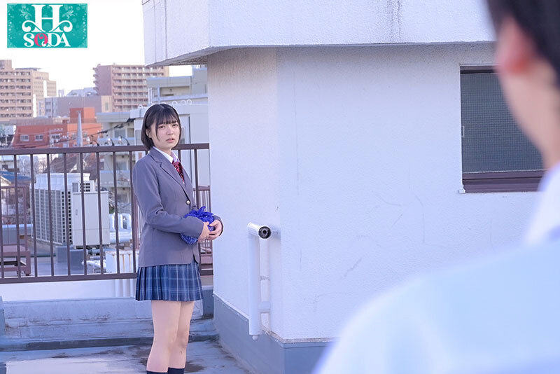 君が告白を手伝ってと言ったあの日を忘れない。両想いだった僕らはすれ違い、別々の男女と付き合い、心から叫んだ。 虹村ゆみ 画像11