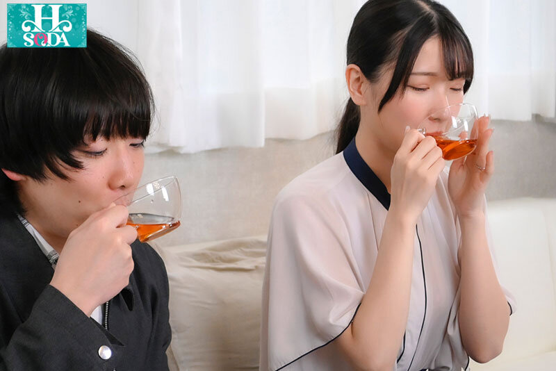 サンプル-マジックミラーNTRエステ 隣で美乳スレンダーな彼女が寝取られているのに、僕は巨乳お姉さんの凄テクに抗えず、生中セックスしてしまった。 竹内有紀 宮西ひかる