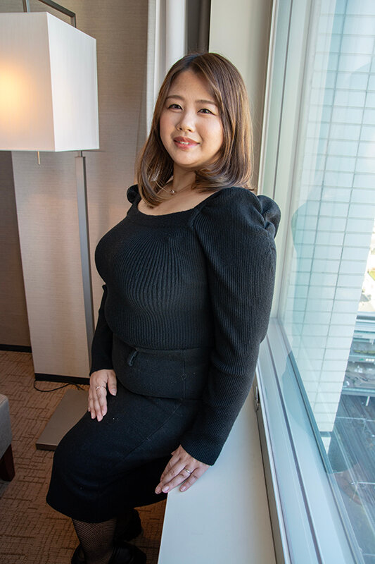 熟女の浮気は本気のセックス VOL.102 第1弾 亜梨沙さん(37) 2枚目