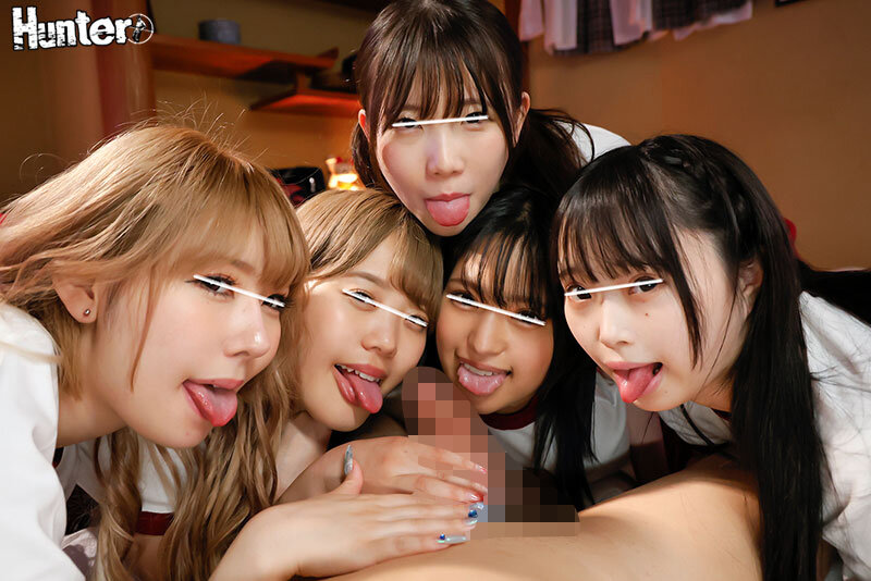 HUNTC-024 200% Intimate Harem Orgy With 10 Cute Female Classmates On A School Trip! Even Though We're On A School Trip, We're Holed Up In Our Rooms. But Somehow I Can Remember...