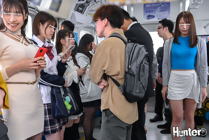 電車立ちんぼ女子！ホ別1.5？交渉次第でNNOK！援交・割り切りする女子たちは最近公園で取り締まりが厳しくなったからと電車内で立ちんぼ開始！ 甘野乃愛