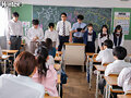 この学校だけの伝統行事！それは童貞処女卒業式！生徒はSEX未経験のまま進学、就職できません！さらに性教育の一環として経験者にも先生がSEXを指導！？ついに卒業式が始まると、教室内は男子女子が絡み合う熱狂の渦！汗と精液が飛び散りながら生徒たちは… - 3