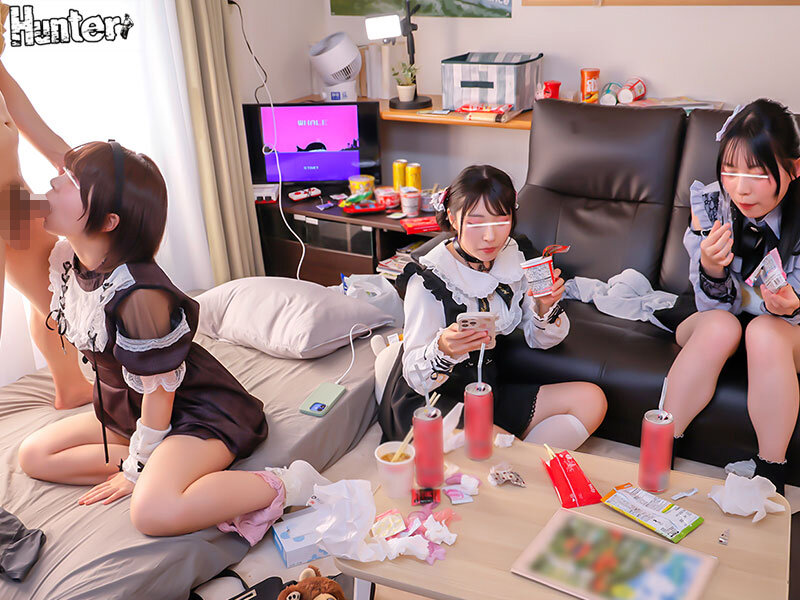 ボクの部屋はいつの間にかワケあり家出地雷系女子たちの溜まり場！ゴムさえ付ければHは決して嫌がらないし文句言わない！でも気持ち良くないのかほぼ無反応！でも無許可ナマSEXしたらアへ顔でイキまくって中出し懇願！！ 画像7