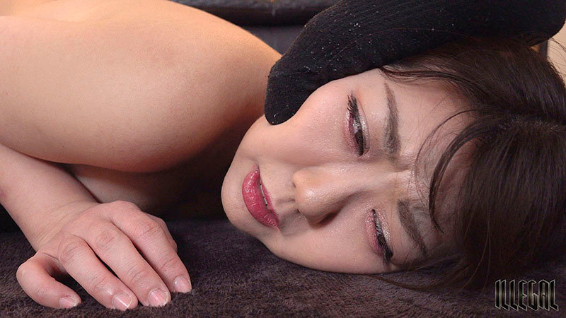 ILLE-021 第 2 部分 - 37 分钟