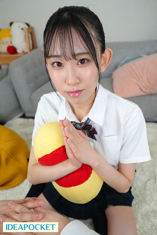 【VR】さっきまで、ただの幼馴染だった水着姿を見るまでは…顔は幼いのに、カラダはオンナ えっ、グラビアアイドルになる?遠くにいってしまいそうで、思わず抱いてしまったんだ 月城りり香 2枚目