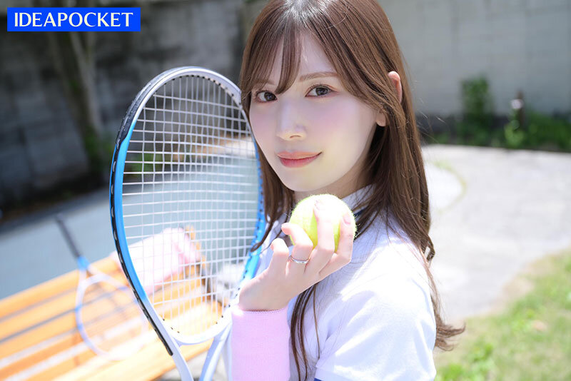 [IPZZ-120] Seduced by a Sweat-Drenched Young Wife Tsumugi-san After Finishing Tennis on a Lazy Afternoon. Akari Tsumugi