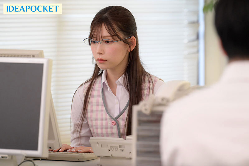 IPZZ-320 第 1 部分 - 30 分钟