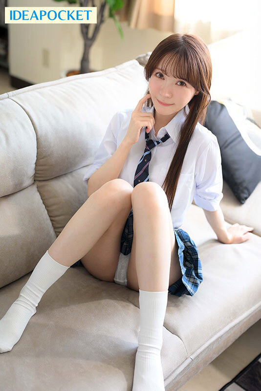 「私のおま●こ、好きに使っていいよ…///」 幼馴染からオナホ宣言されたので挿れると 声我慢できず ビクビク感じちゃう姿が可愛すぎて いじめたくなってしまう… 林芽依 1枚目