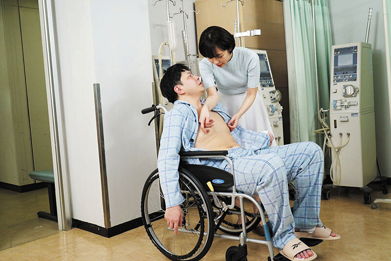 サンプル-同級生の妻 入院生活で溜まりまくった俺のベッドに友人夫婦が見舞いに来て 美咲かんな