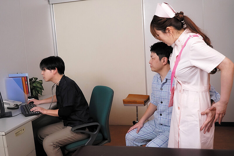 人妻看護師 背徳の院内不倫 溜まりまくった入院患者の性処理を… 波多野結衣 9枚目