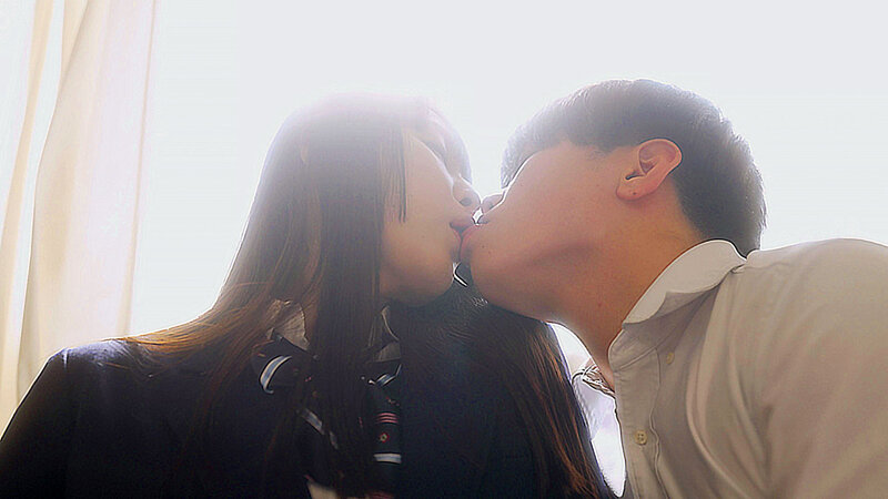 【青春×ニューハーフ×ドラマ】ぼくたちが童貞を卒業したあの頃、無我夢中で穴に入れあった。「初めてのキス、潮、初アナルSEX、そして逆アナル、全部いい思い出。」 月乃クロロ 画像2