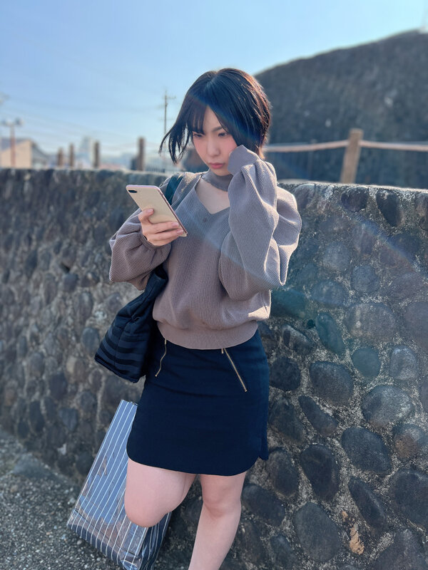いなかの大人女子 桃瀬ひまり 1枚目