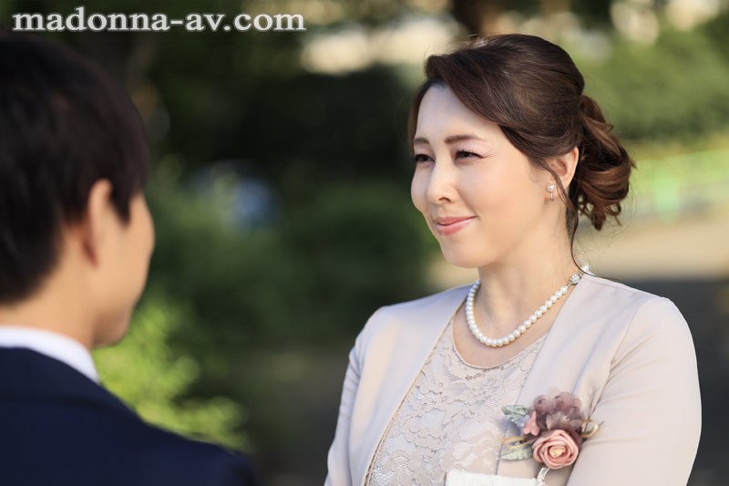 JUL-894 パート 1 - 30 分