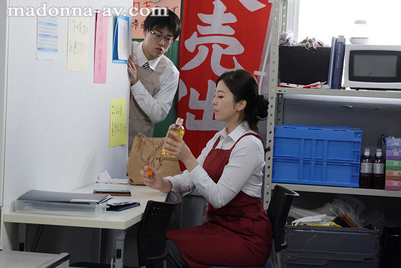 JUQ-759 Bagian 1 - 30 minit