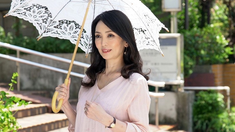 極上!!四十路奥さま初脱ぎAVドキュメント 立花涼子 (DOD) 画像13