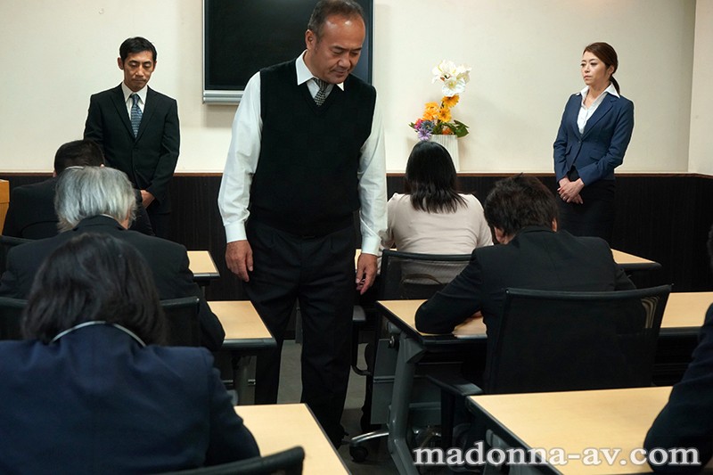 JUY-755 第 1 部分 - 30 分钟