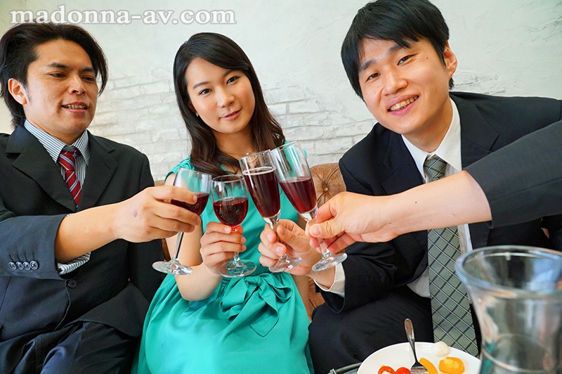 JUY-921 第 1 部分 - 30 分钟