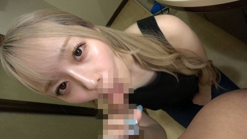 【個撮】どこでもフェラ20 11人 6枚目