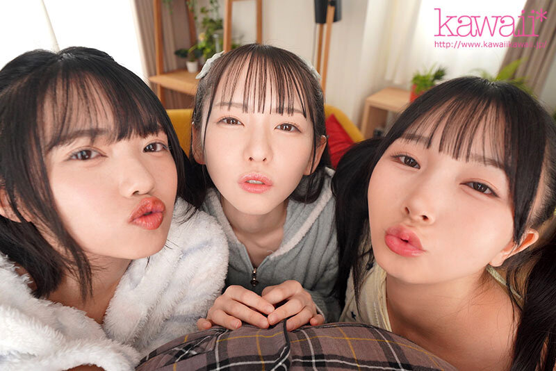 【VR】顔面特化×ベロキス×ハーレム痴女っ娘（こ） 顔面優勝すぎる姪っ子3姉妹の幼つるまんにありったけの精子ドピュッドピュッドピュッ 西元めいさ 八坂凪 由良かな 2枚目