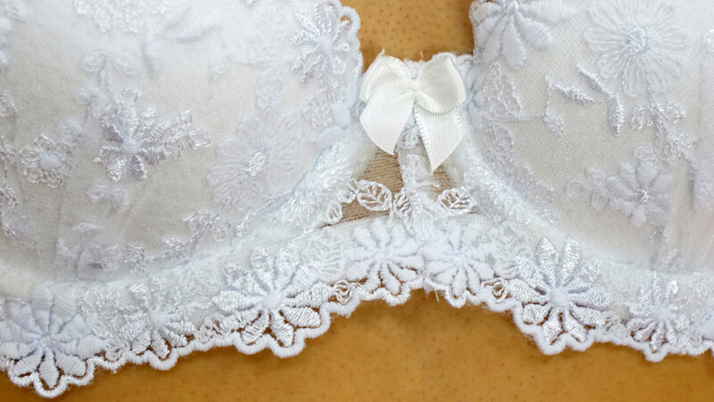 ブラジャーになりたいなあ 画像5