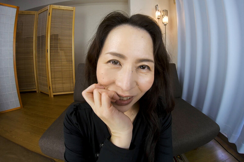 【VR】目のまえに生熟女・井上綾子