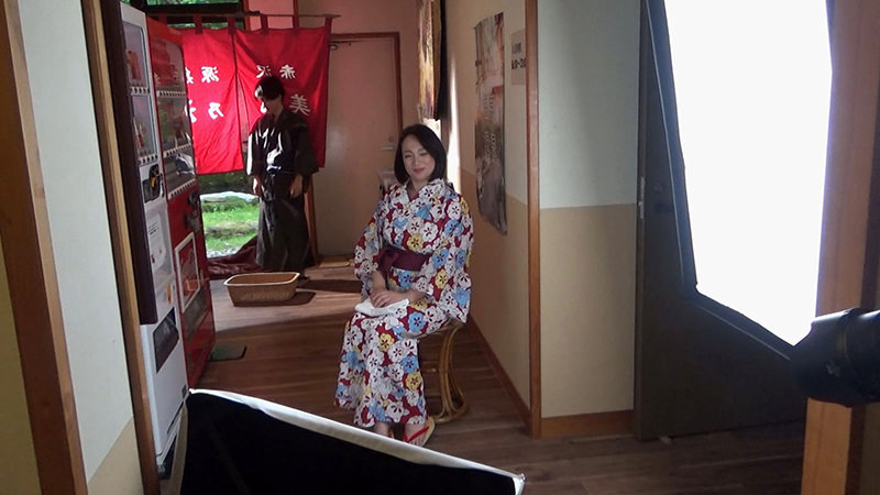 MBKD-061 パート 2 - 32 分