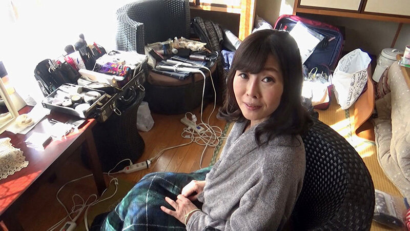 MBKD-072 Part 1 - 30 minutes