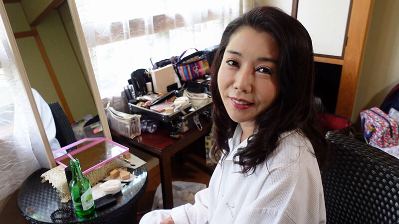 MBKD-085 Part 1 - 30 minutes