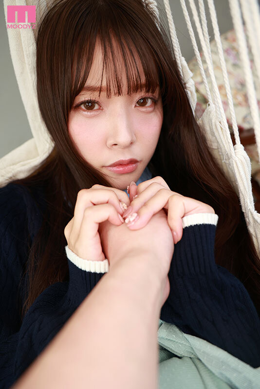 【VR】八木奈々と初めてのお忍びお泊まりデート いっぱい恥じらって、手を握って、愛し合ったのに「まだ帰りたくないな…」切なそうな顔が可愛すぎて延泊して世界で一番大好きな奈々と一晩で一発、二発、三発と…