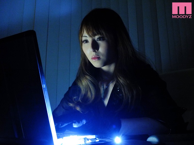 MIDD-983 Bagian 6 - 105 minit