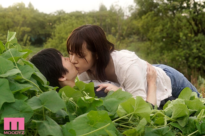 MIDE-863 第 3 部分 - 60 分钟