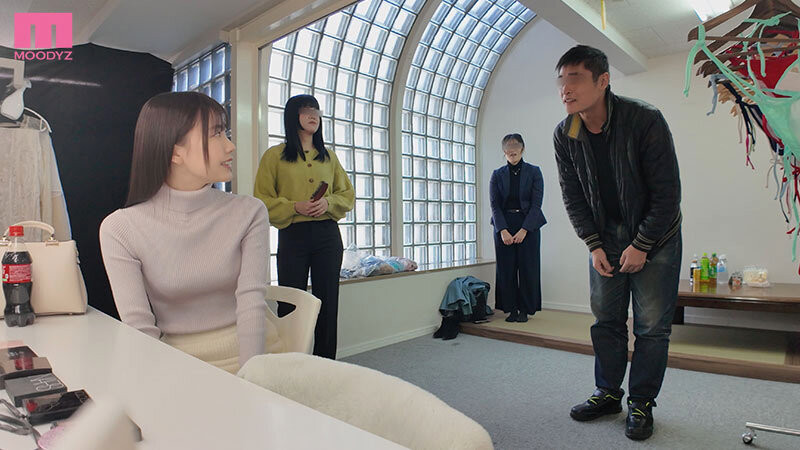 MIDV-805 Bagian 9 - 150 minit