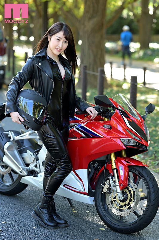 バイクと男に跨ることが大好き！ただSEXが好きで好奇心で応募してきた 超スケベな馬乗りライダー SEXの逸材AVデビュー！！ 麻宮わかな