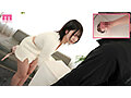 街行く女子にこっそりとチ○ポ握らせ無自覚羞恥手コキさせろ！ 箱の中身当てゲーム J○・OL・甘ロリ 女子大生・痴女... 計8名出演 サンプル 6