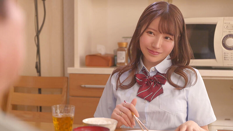 連れ子のプリ尻ヤリギャルJ系は年中性欲ノンストップ!妻がいようと構わず種搾りプレスでボクの子種を摂取し続ける逆家庭内NTR 流川莉央 14枚目