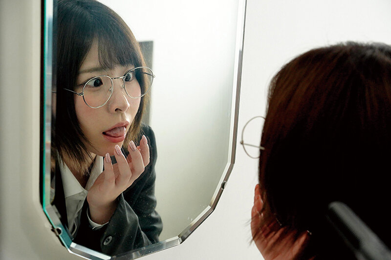 「先生、アヘ顔が治りません…」すけべスイッチが入るとアヘ顔になってしまうむっつり地味OLに脳もマ○コもバグらせる絶頂ショック療法 沙月恵奈 画像5