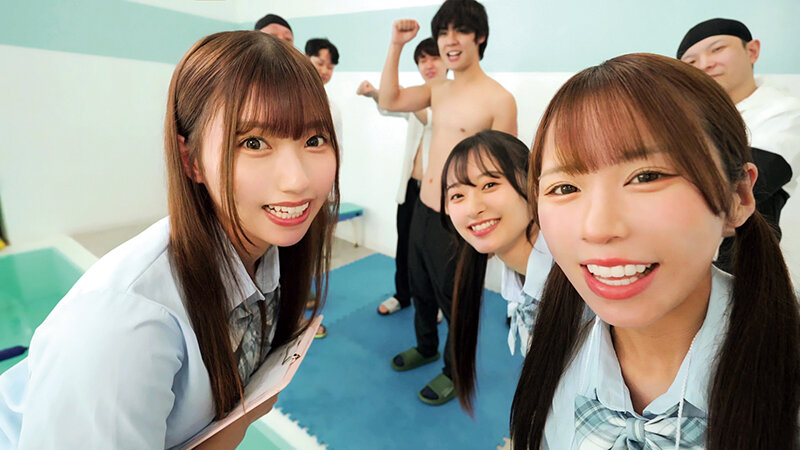 誰にでも股を開く水泳部のヤリマン女子マネージャーたちに全身ぶっかけ42発!!スク水のままいつでもどこでもヤリまくり即ハメ乱交合宿 画像2