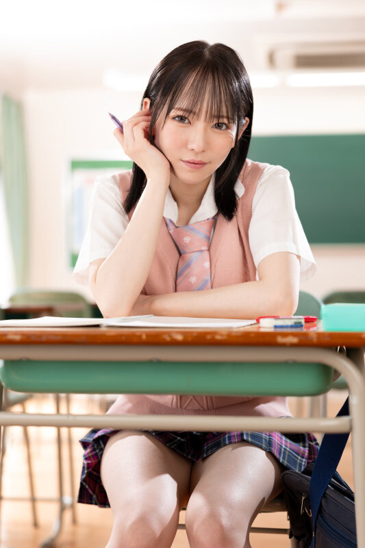 小悪魔挑発美少女 西元めいさ