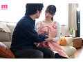 「私は2番目でもイイですよ」妻子が実家帰省中に、乳デカ保母さんの誘いに負けて始まる仮ソメ同棲不倫中出し1週間 彩月七緒 画像1