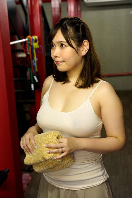 サンプル-ジムにやってきた爆乳人妻！汗だくのスポブラおっぱいをメチャクチャに揉みしだいて中出し 月見伊織