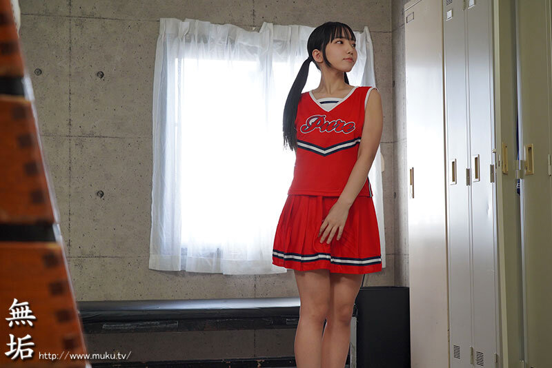 その身体は全部僕のいいなり。 絶対服従カメラ ～学級委員の優等生 美咲さん～ 美咲音