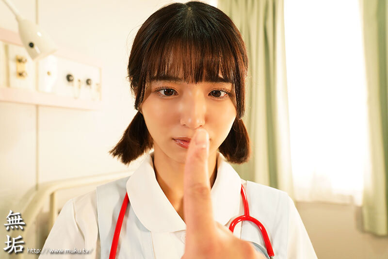 ベロチュウ催● キモオヤジにもベロチュウできる催●をかけられた生意気看護学生 倉本すみれのサンプル画像 12