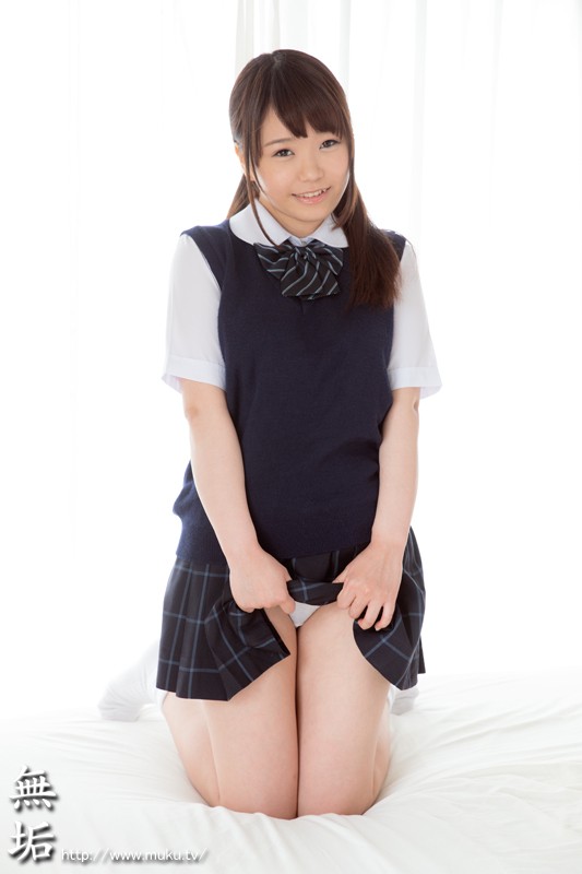無題 文字では伝えられない、この美少女の魅力。初撮り。 ななみ