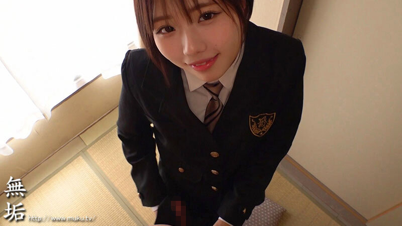 スレンダーな制服少女を、ただ欲望のままに汚したい。 制服フェティシズム（MUKD-579） サンプル