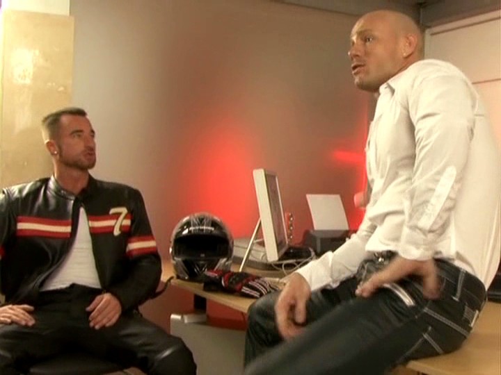 MZIN-004 第 17 部分 - 110 分钟