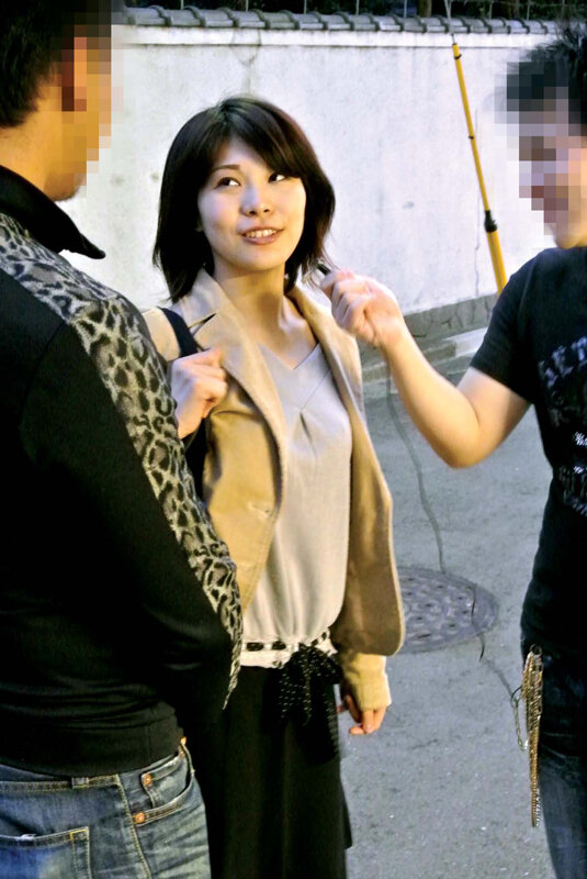 人妻ナンパ昭和生まれの熟妻平成生まれの艶妻夫とのセックスはご無沙汰で欲求不満の奥様に生でチン〇を挿入して濃厚ザーメン中出し発射15人5時間 9枚目