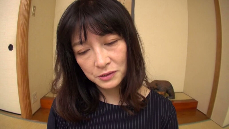五十路の初脱ぎAV面接 初めて人前で股間をさらし恥ずかしいほど濡れました・・ 五十路の熟年婦人4人が初脱ぎいきなり生本番中出しハメ撮りノンフィクションドキュメント！ サンプル