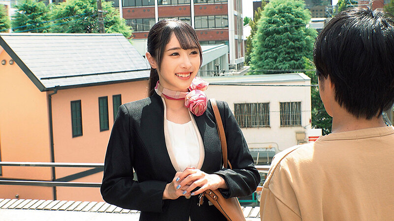 美しい制服姿がたまんない大企業の受付嬢さんがじゅぼじゅぼ連続射精ノーハンドフェラ大会！！恥ずかしそうにお口だけでデカチン「おしゃぶりしてると下のお口にも欲しくなっちゃった」パンスト脱ぎ捨て生ハメSEX総発射21発【お口×13発】【中出し×8発】 画像13